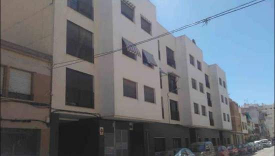 Garaje en venta  en Calle Arzob M Y Costa Villores Castelln