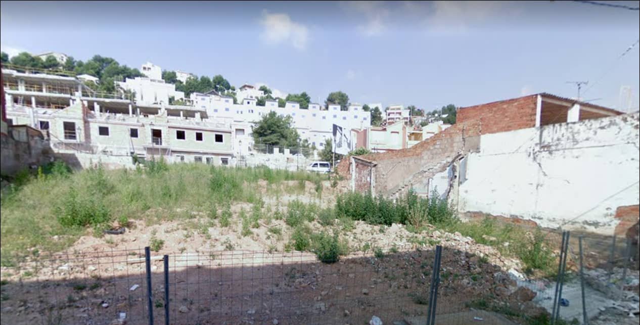 Urbano (Solar) en venta  en Avenida De Sagunto, Gilet, Valencia