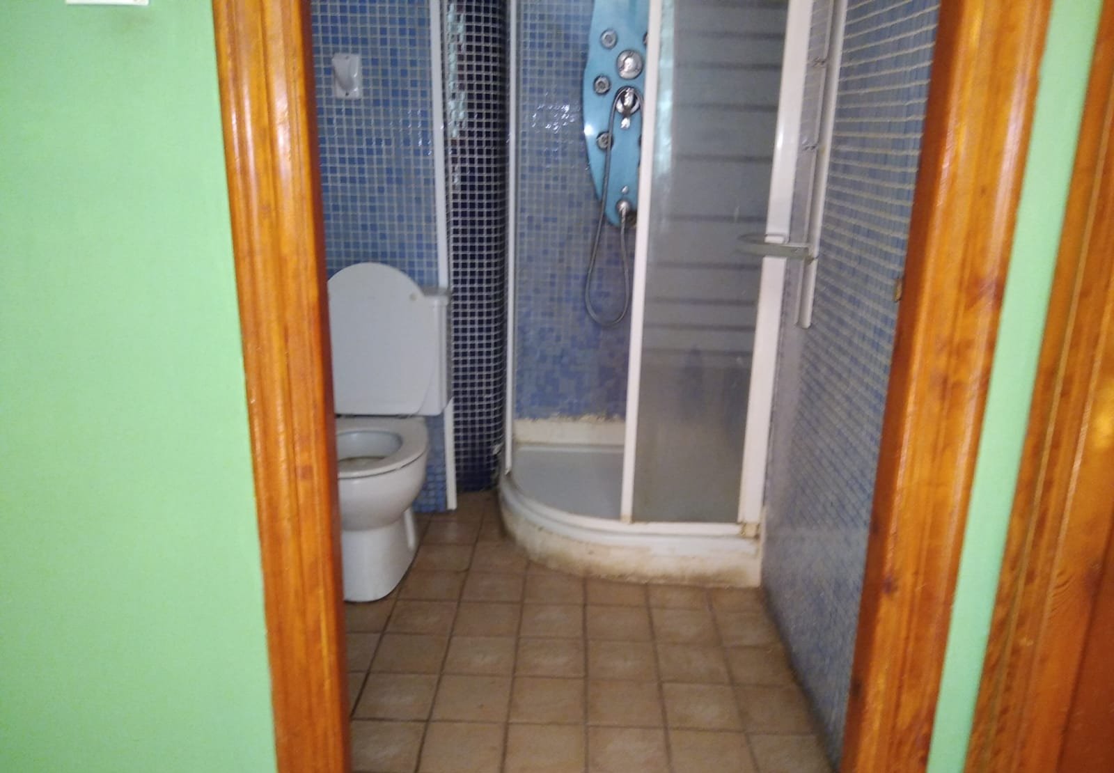Venta de piso por 92.000 con 188m y siete habitaciones en calle sagunto Vall dUixó la