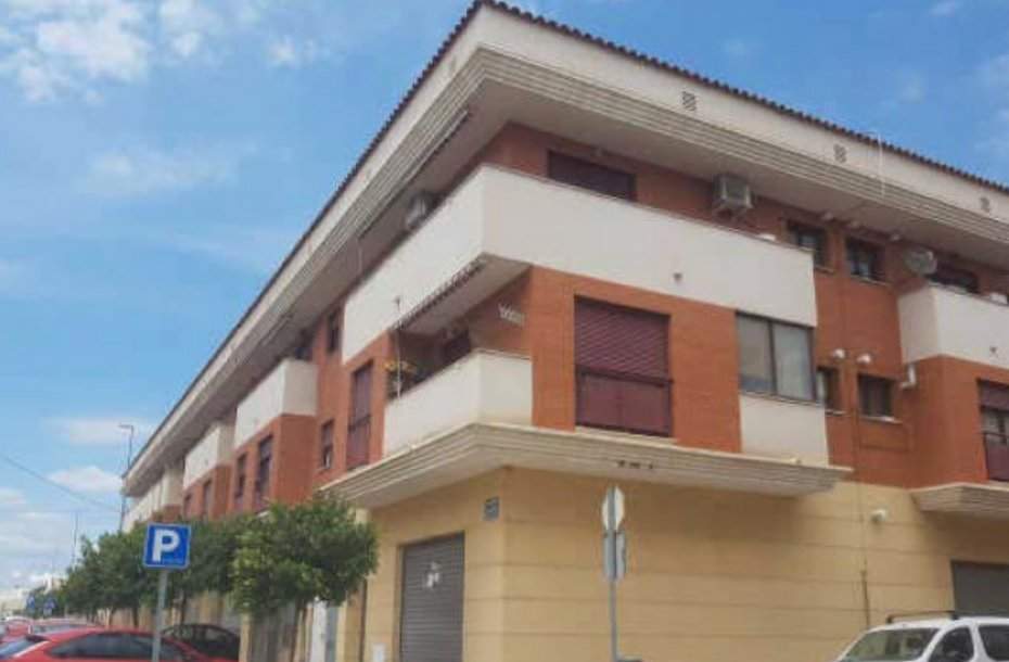 Vivienda y garaje en Almazora, Castellón