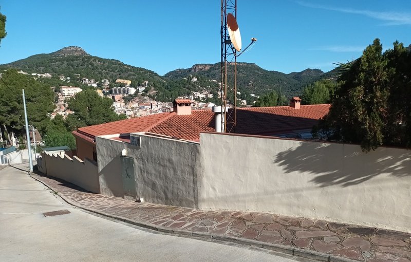 Venta de finca rstica por 24000 con 394m en calle poligono 35 parcela 13 Serra
