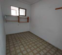 Piso en C Santísima Sangre