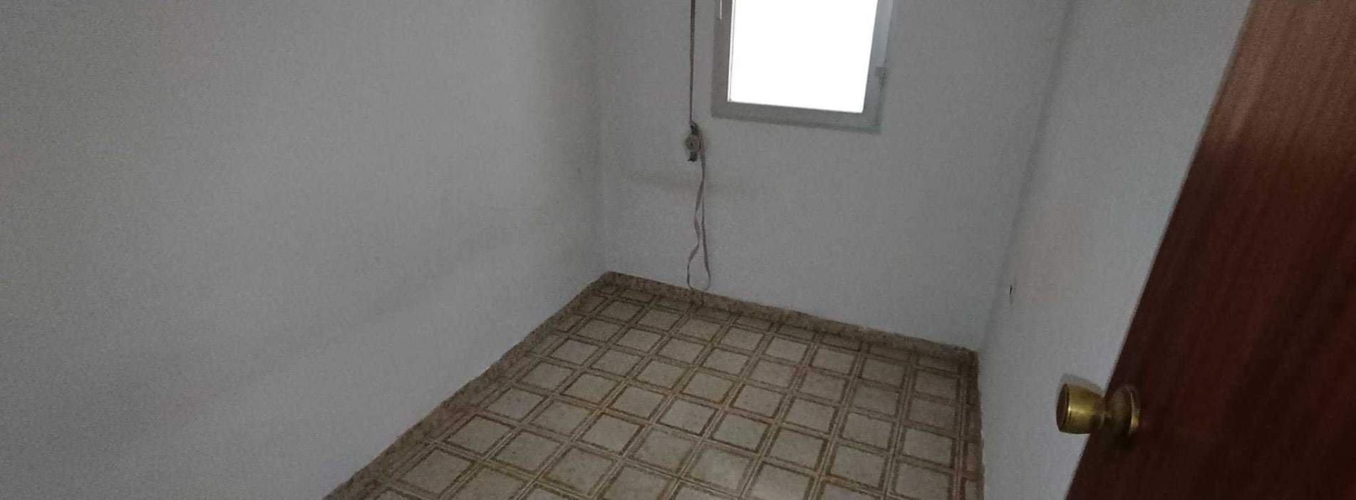 Piso en C Santísima Sangre