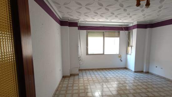 Piso en C Santísima Sangre