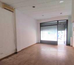 Se oferta local comercial en calle san juan bautista en AlicanteAlacant por 102.570 de 125m en condiciones de restauración