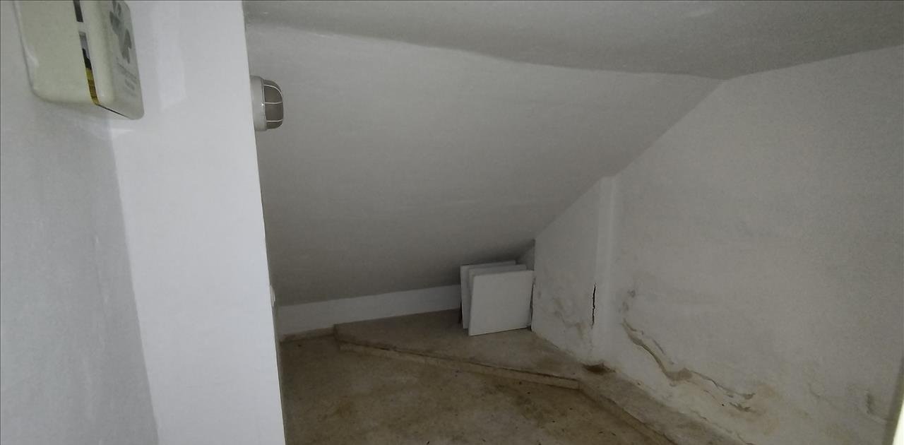 Se oferta local comercial en calle san juan bautista en AlicanteAlacant por 102.570 de 125m en condiciones de restauración