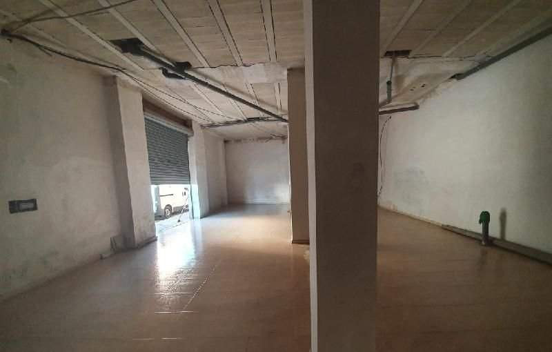 Venta de local comercial en calle de la libertad Rafal por 59000 con 130m en condiciones de restauracin