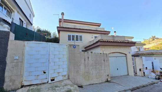 Chalet en venta en Chiva, Valencia