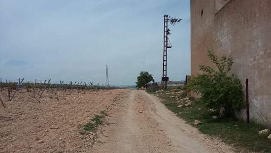 Urbanizable Programado en venta  en Calle Poligono Numero Tres Caudete De Las Fuentes Valencia