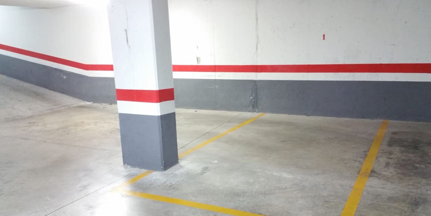 Garaje en venta  en Calle Gaspar Marin Arcusa La Pobla De Vallbona Valencia