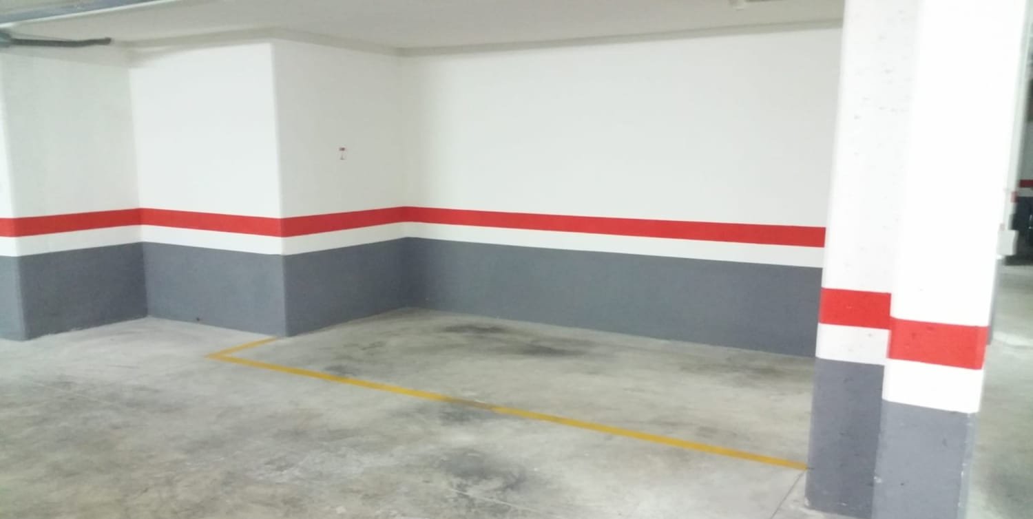 Garaje en venta  en Calle Gaspar Marin Arcusa La Pobla De Vallbona Valencia