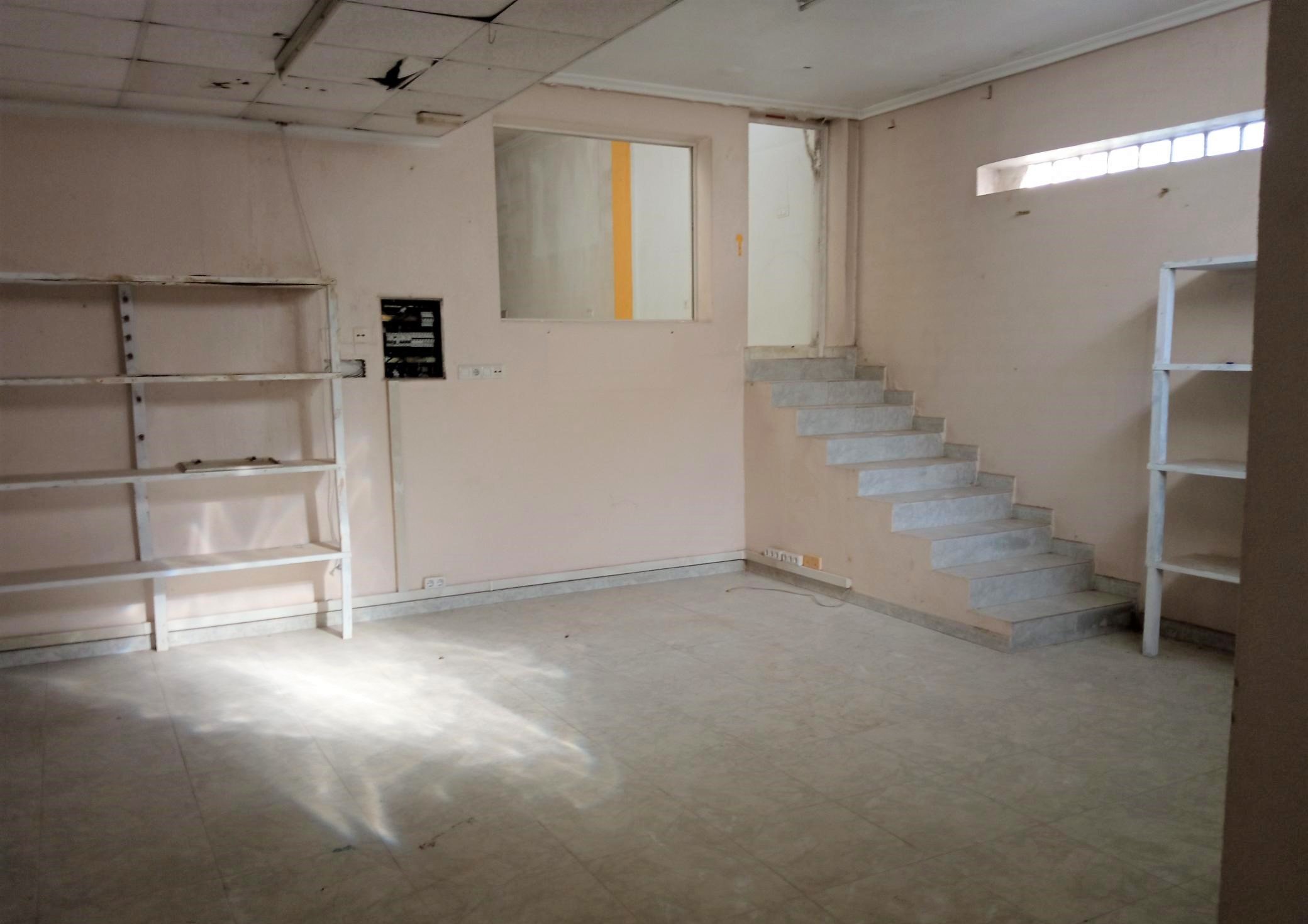 Compra local comercial por 160000 de 397m undefined en calle aviacion espaola San Javier