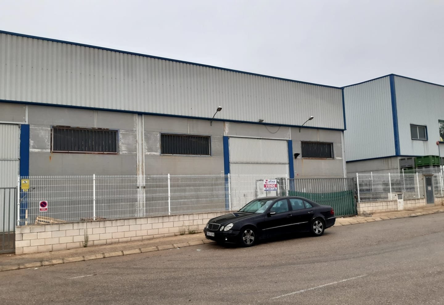 Nave en C de Lassut, Senyera Valencia