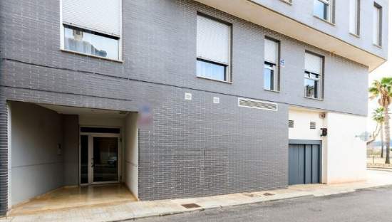 Plaza de garaje en venta en CALLE SAGUNT, ALMENARA