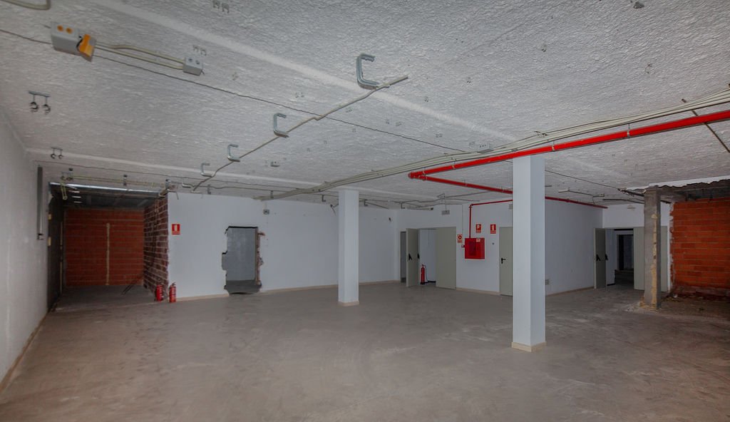 Local en venta en Buñol, Valencia