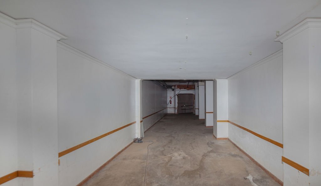 Local en venta en Buñol, Valencia