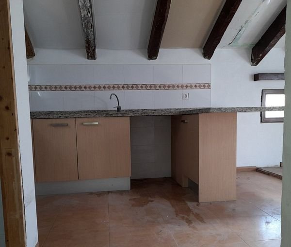 Descubre piso en calle sant vicent en Xtiva por 30000 de 71m y 3 habitaciones