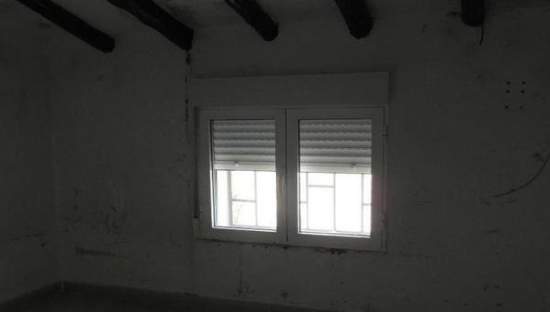 Chalet Adosado en venta en Calle Once Vigas Yecla Murcia