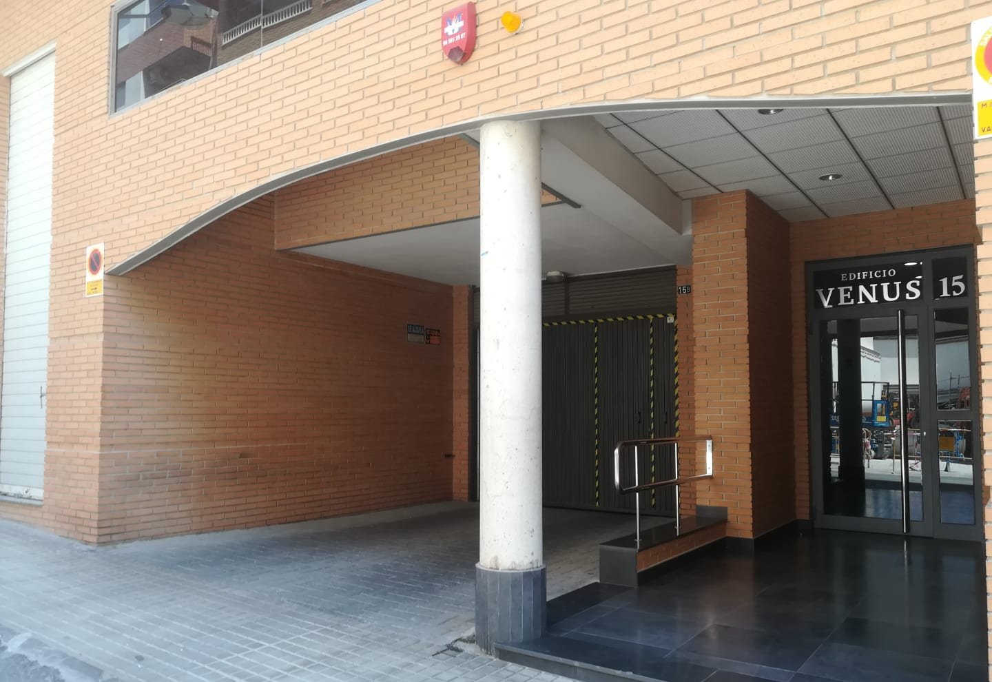 Garaje en venta  en Calle San Isidro Villena Alicante