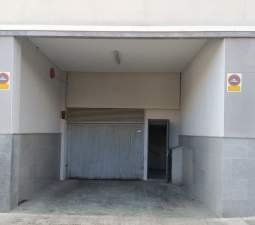 Garaje en venta en Calle Guarda Jurado Elche Alicante