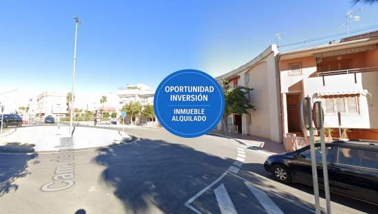 Casa Adosada en venta en Alcantarilla, Murcia