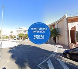 Casa Adosada en venta en Alcantarilla, Murcia