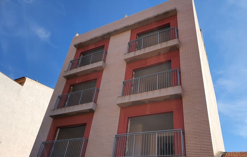 Compra piso en cpintor antonio hernandez carpe espinardo en Murcia por 101000 de 85m y 5 habitaciones