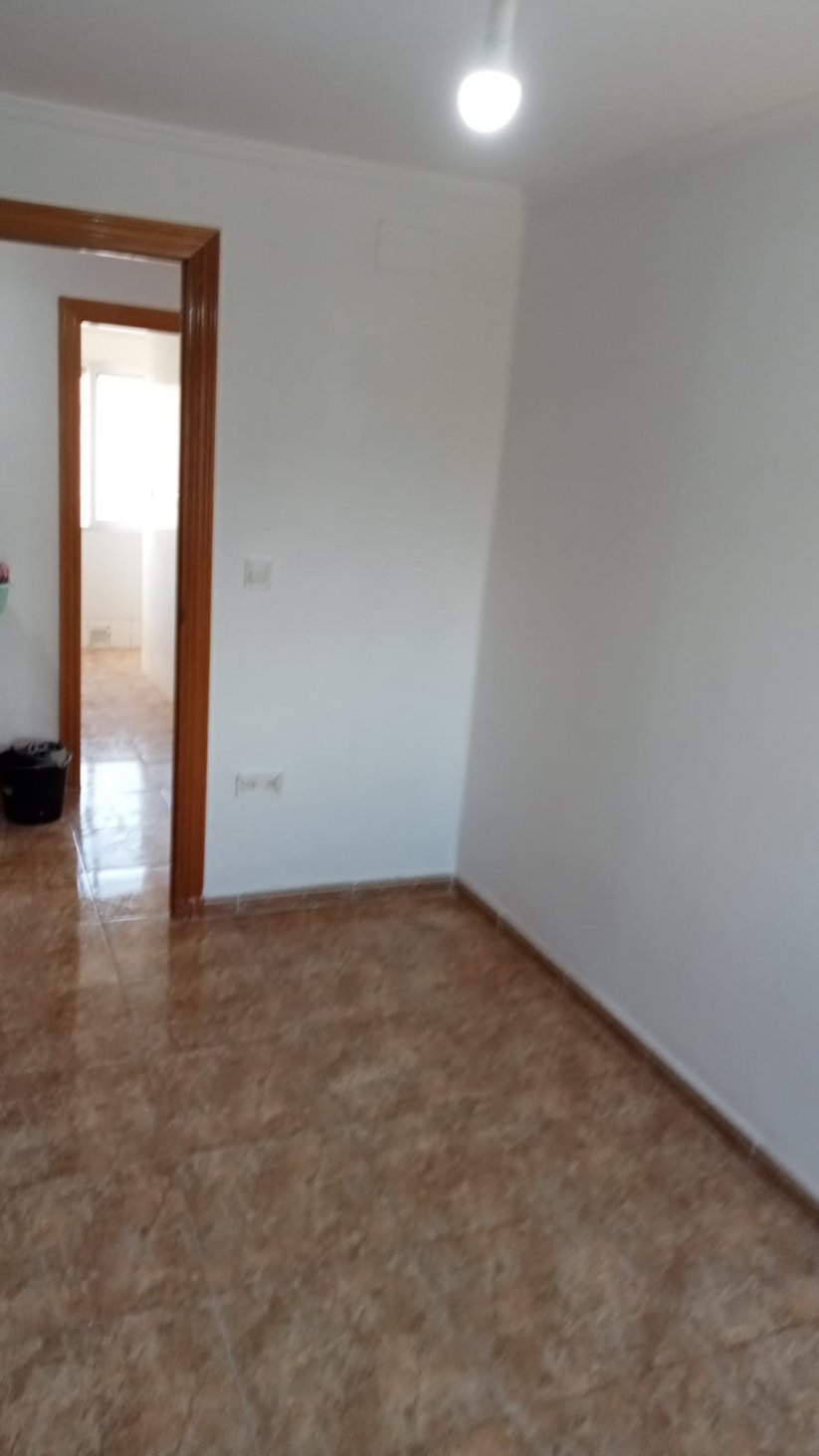 Piso en alquiler en Sagunto, Valencia