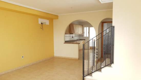 Unifamiliar Adosada en venta  en Avenida Palacios Formentera Del Segura Alicante