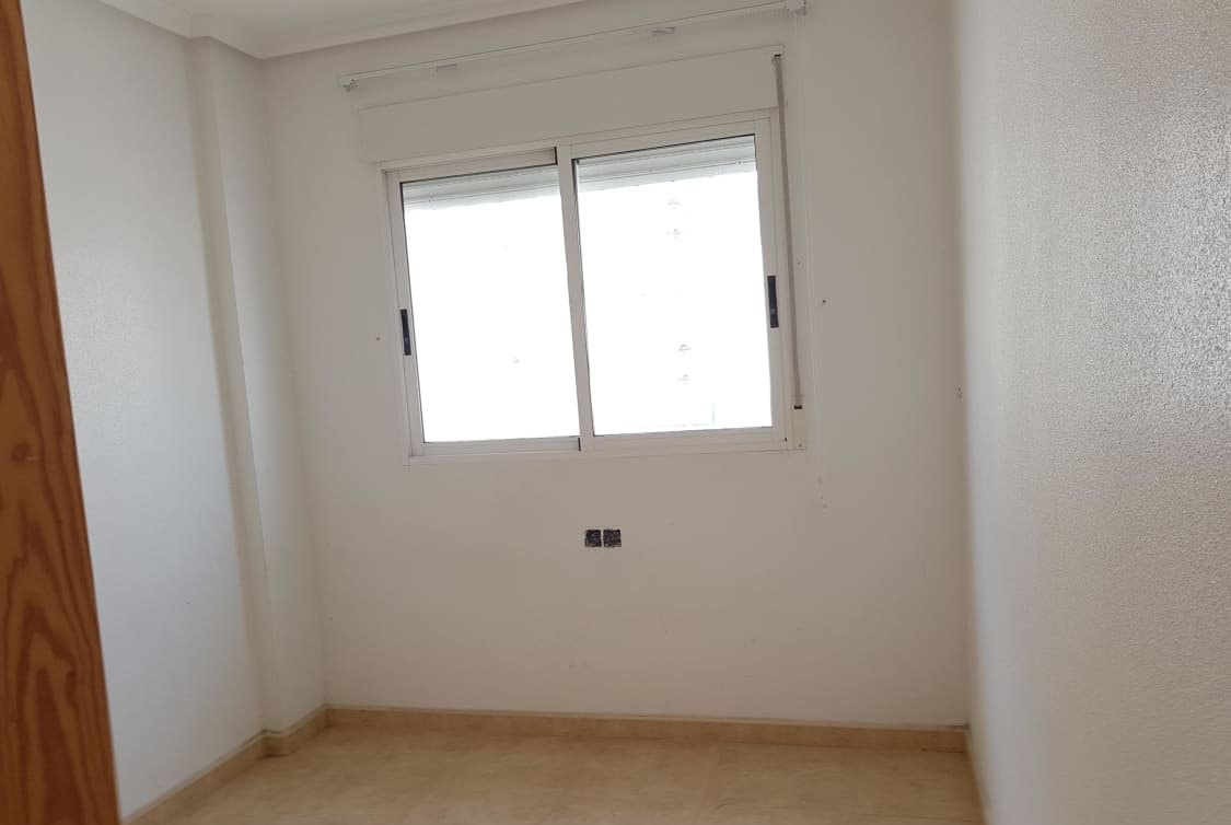 Unifamiliar Adosada en venta  en Avenida Palacios Formentera Del Segura Alicante