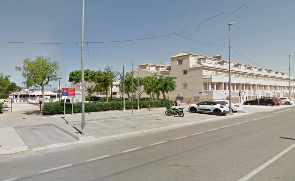 Unifamiliar Adosada en venta  en Avenida Palacios Formentera Del Segura Alicante