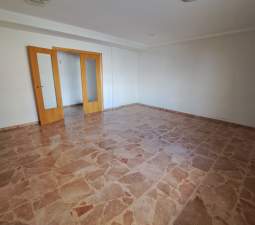 Piso en Oliva, Valencia