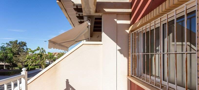 Chalet En Venta En Calle Madre De Dios, Pilar De La Horadada, Alicante