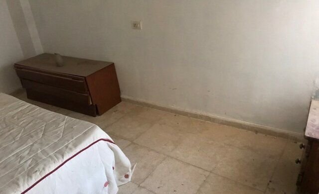 Venta de piso por 81900 con 138m y 3 habitaciones en calle san pedro Murcia