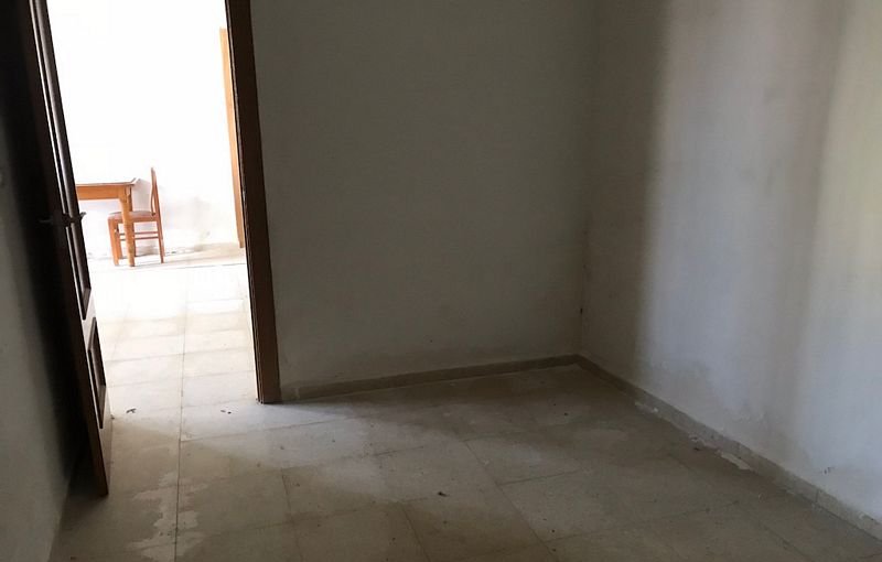 Venta de piso por 81900 con 138m y 3 habitaciones en calle san pedro Murcia