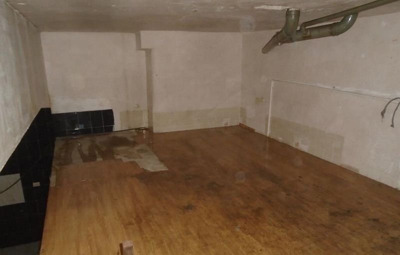 Se oferta local comercial en cciscar en Castelln de la PlanaCastell de la Plana por 69500 de 93m en perfectas condiciones