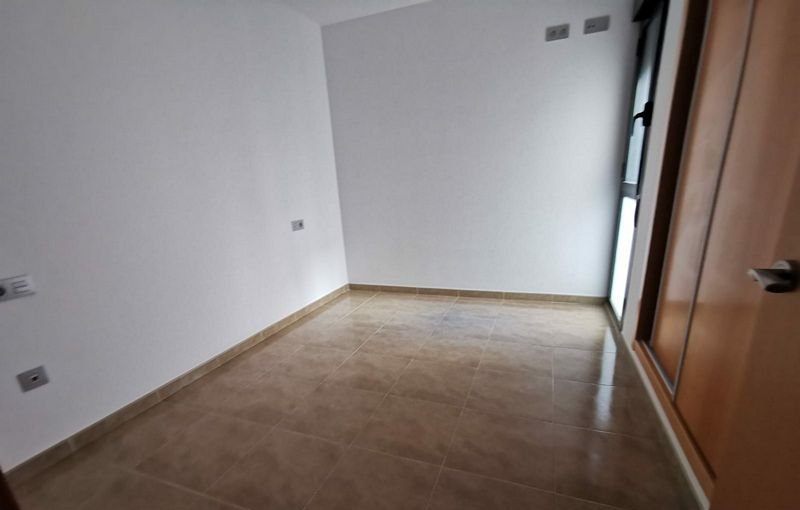 Compra tu piso por 67000 con 66m y 2 habitaciones en cjoanot martorell Torreblanca