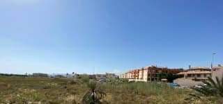 Urbano Solar en venta  en Avenida Catral San Isidro Alicante