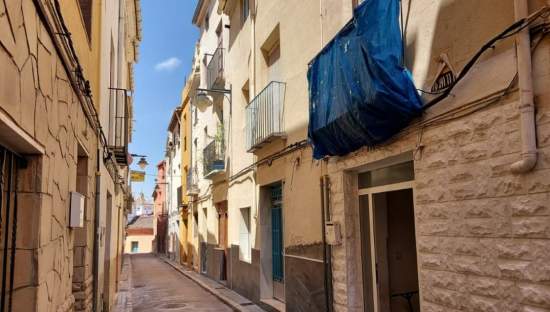 Chalet Adosado en venta en Calle Damunt Ontinyent Valencia