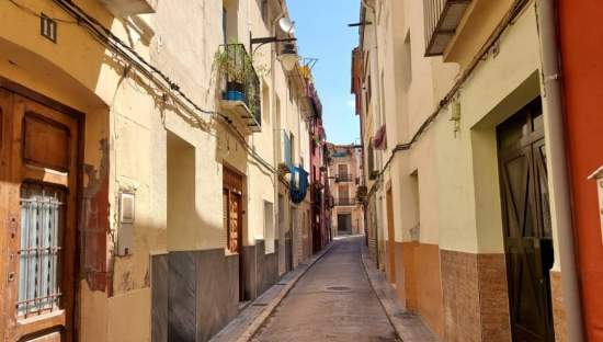 Chalet Adosado en venta en Calle Damunt Ontinyent Valencia