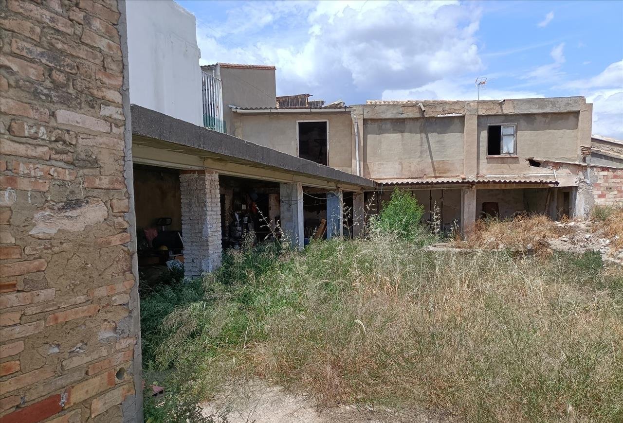 Terreno en venta en Chiva, Valencia