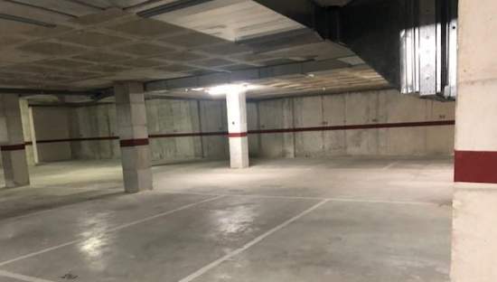 Garaje en venta  en Calle San Juan Ribera Y Manuel De Falla Castalla Alicante