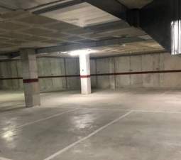 Garaje en venta  en Calle San Juan Ribera Y Manuel De Falla Castalla Alicante