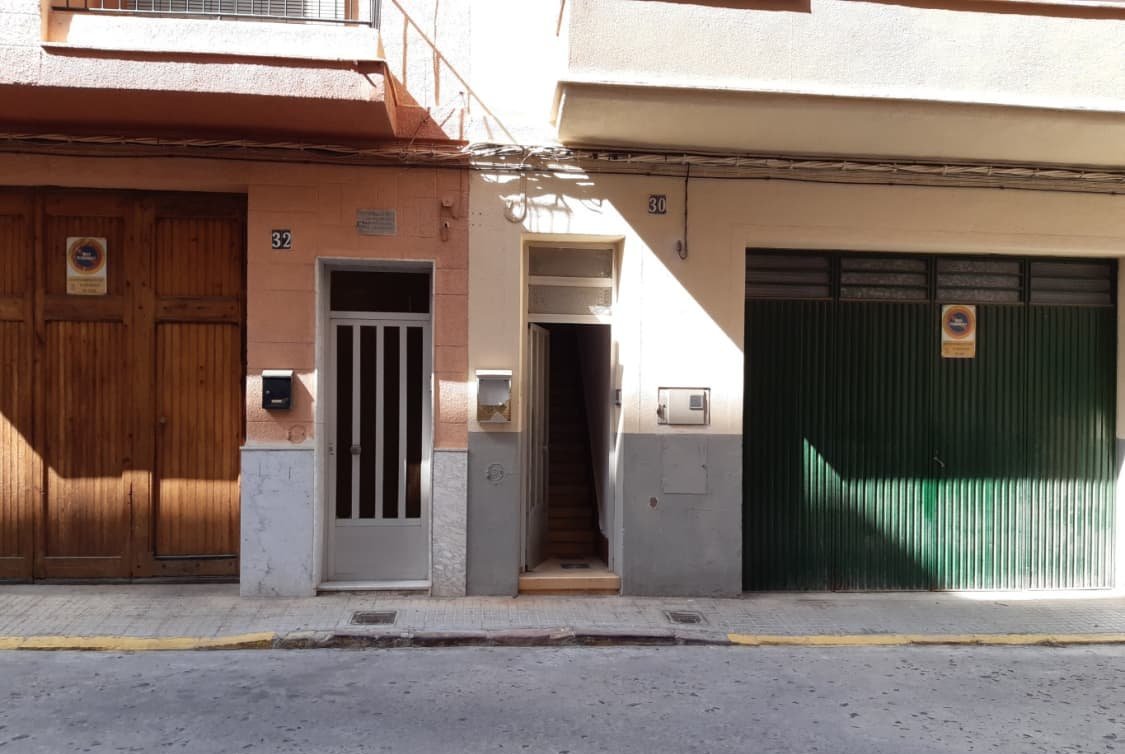 Piso en venta  en Calle Guillem De Castro Alberic Valencia