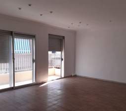 Piso en venta  en Calle Guillem De Castro Alberic Valencia