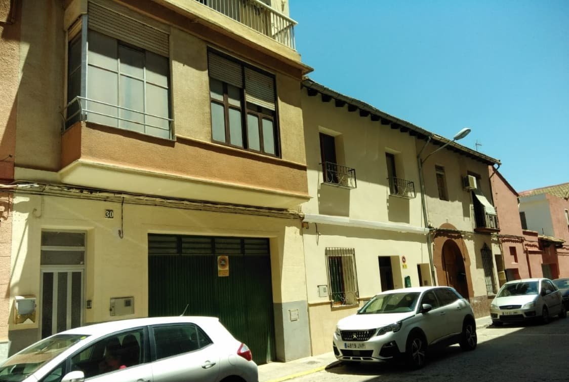 Piso en venta  en Calle Guillem De Castro Alberic Valencia