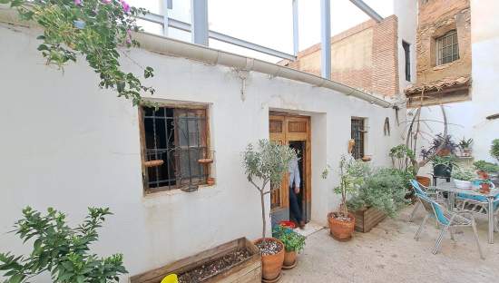 Casa en venta en Manises, Valencia