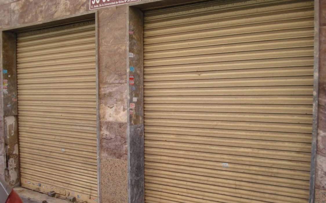 Local Comercial en venta  en Calle Andres Furio Brotons Elche Alicante