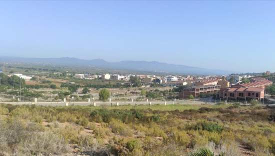 Terreno en venta en Cabanes, Castellón