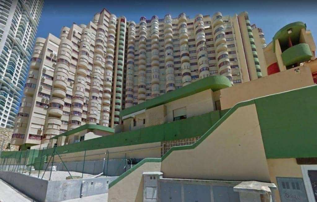 Garaje en venta  en Calle Viena Benidorm Alicante